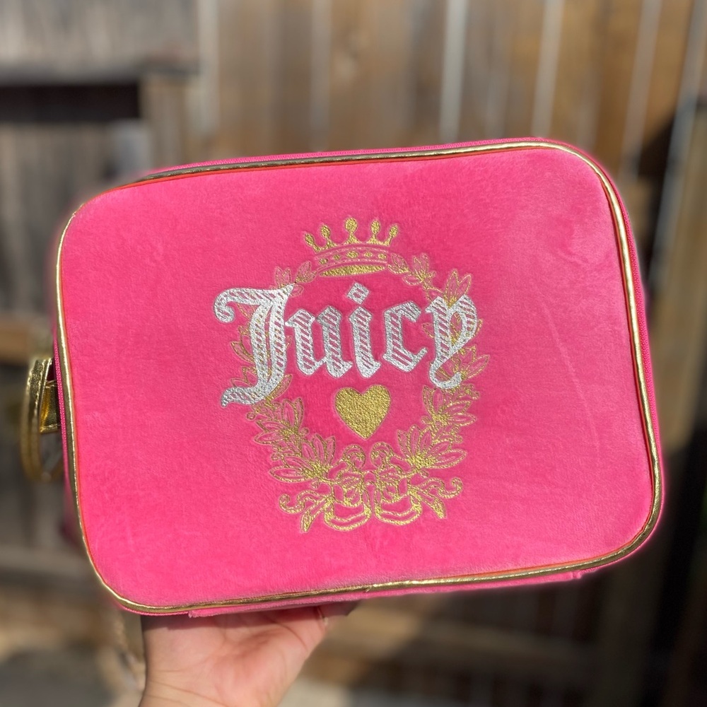 💗 NWT JUICY COUTURE HOT PINK LARGE MAKEUP BAG / Travel Bag - Hot Pink 💗💖✨